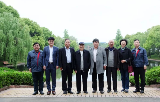 <strong>原機械工業部部長何光遠第三次訪問揚力集團！</strong>